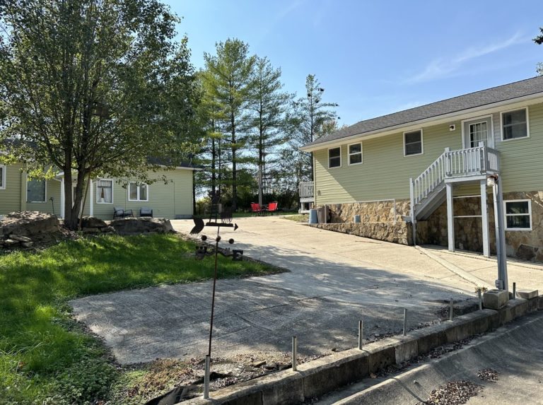 1 Twin Lake Retreat 1st Choice Lodging