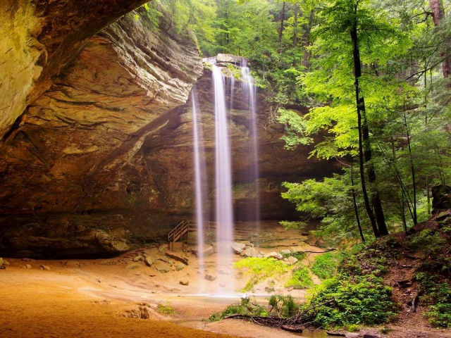Ash Cave 1st Choice Lodging