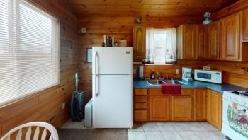 Cozy Cabin 17