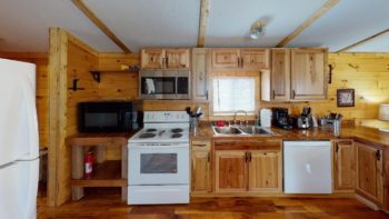 Coyote Ridge Cabin 15