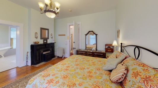 Hyde House 9