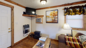 Fox Den Cabin 19