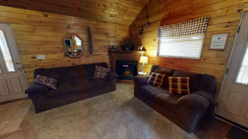 Hawk's Nest Cabin 19