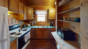 Hawk's Nest Cabin 27