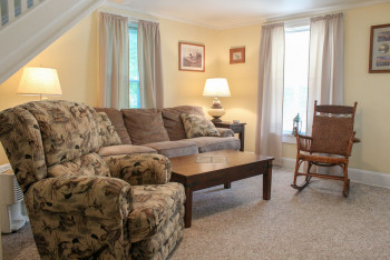 Laurel Run Cottage 16