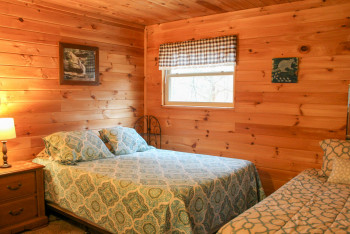 Hawk's Nest Cabin 34