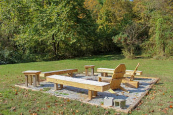 Laurel Run Cottage 8