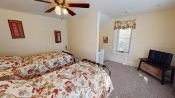 Laurel Run Cottage 35