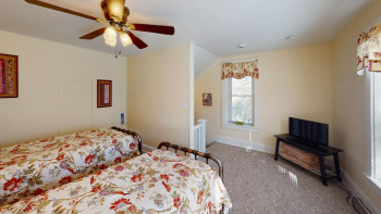 Laurel Run Cottage 37