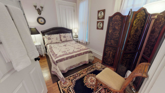 Hyde House 31
