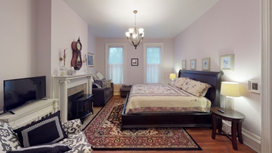 Hyde House 32 Lilac Suite
