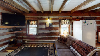Montana Cabin 16