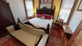 Lane Room 6 Garden Room Primrose bed and breakfast