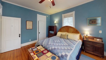 Path Room 6 Lane Room Primrose bed and breakfast