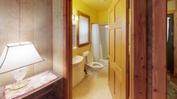 Path Room 7 Terrace Room Primrose bed and breakfast