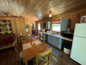 Prairie Rose Cabin 15