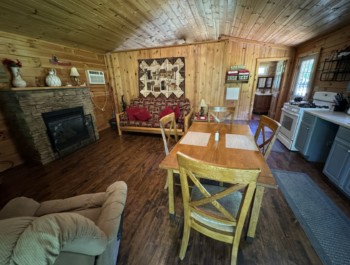 Prairie Rose Cabin 16