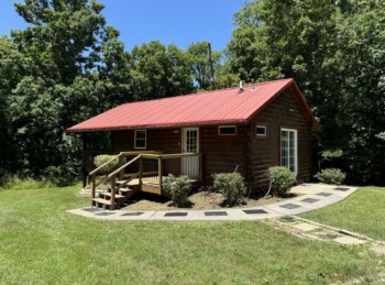 Prairie Rose Cabin 10