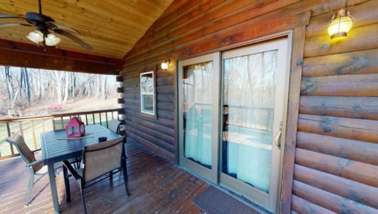 Forest Edge Cabin 22