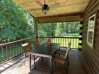 Forest Edge Cabin 23