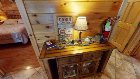 Forest Edge Cabin 38