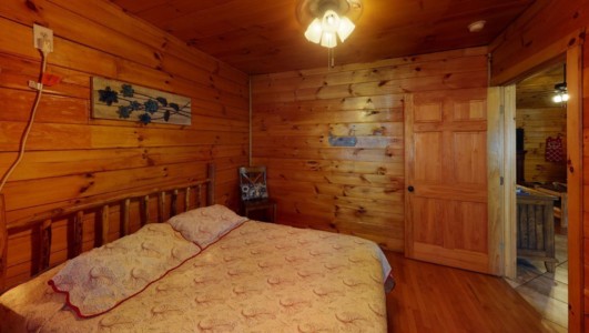 Forest Edge Cabin 42