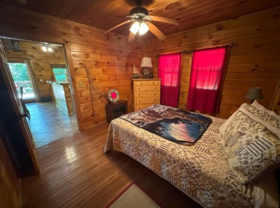 Forest Edge Cabin 44